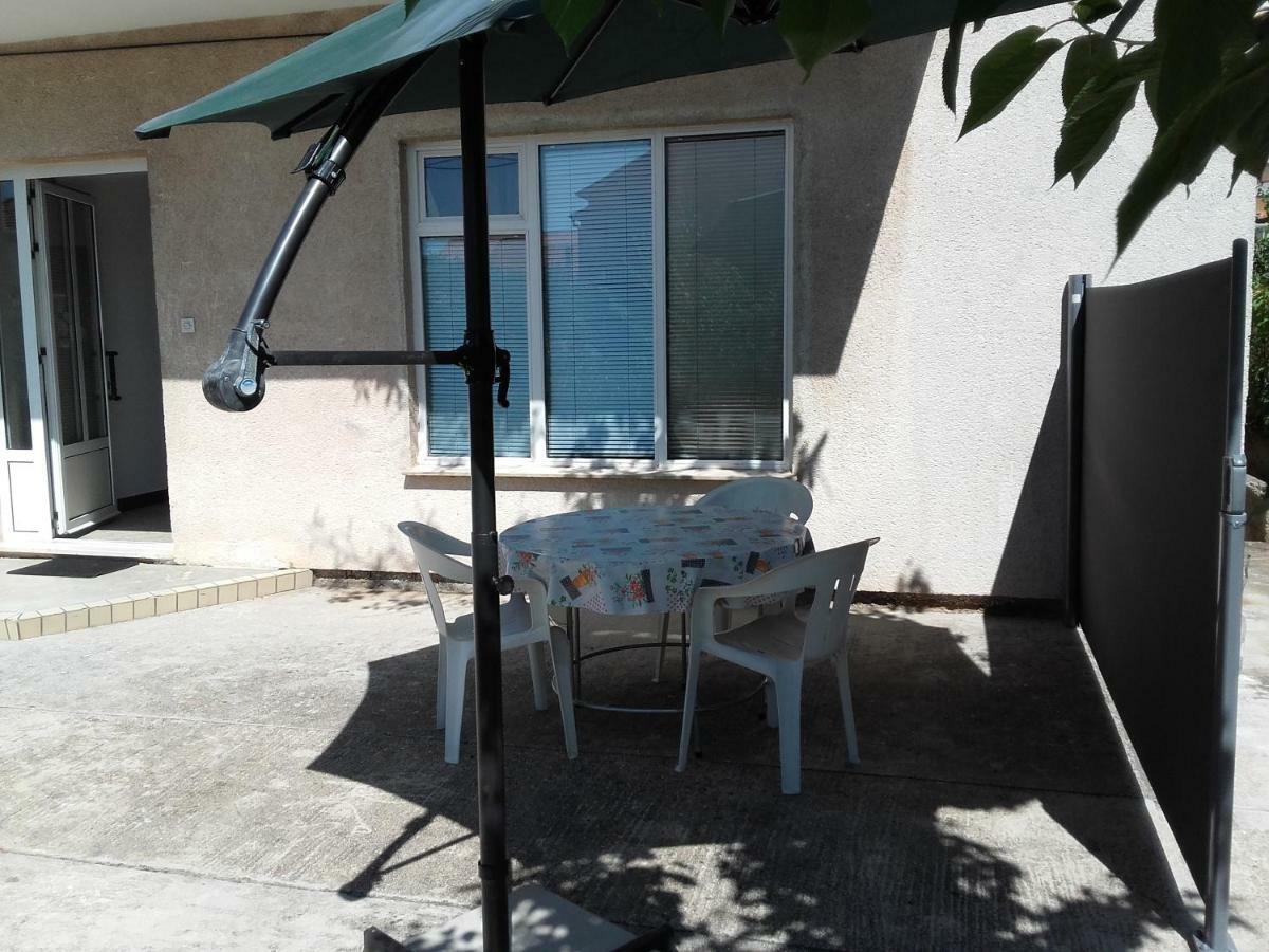 Apartman Vlado Задар Екстериор снимка